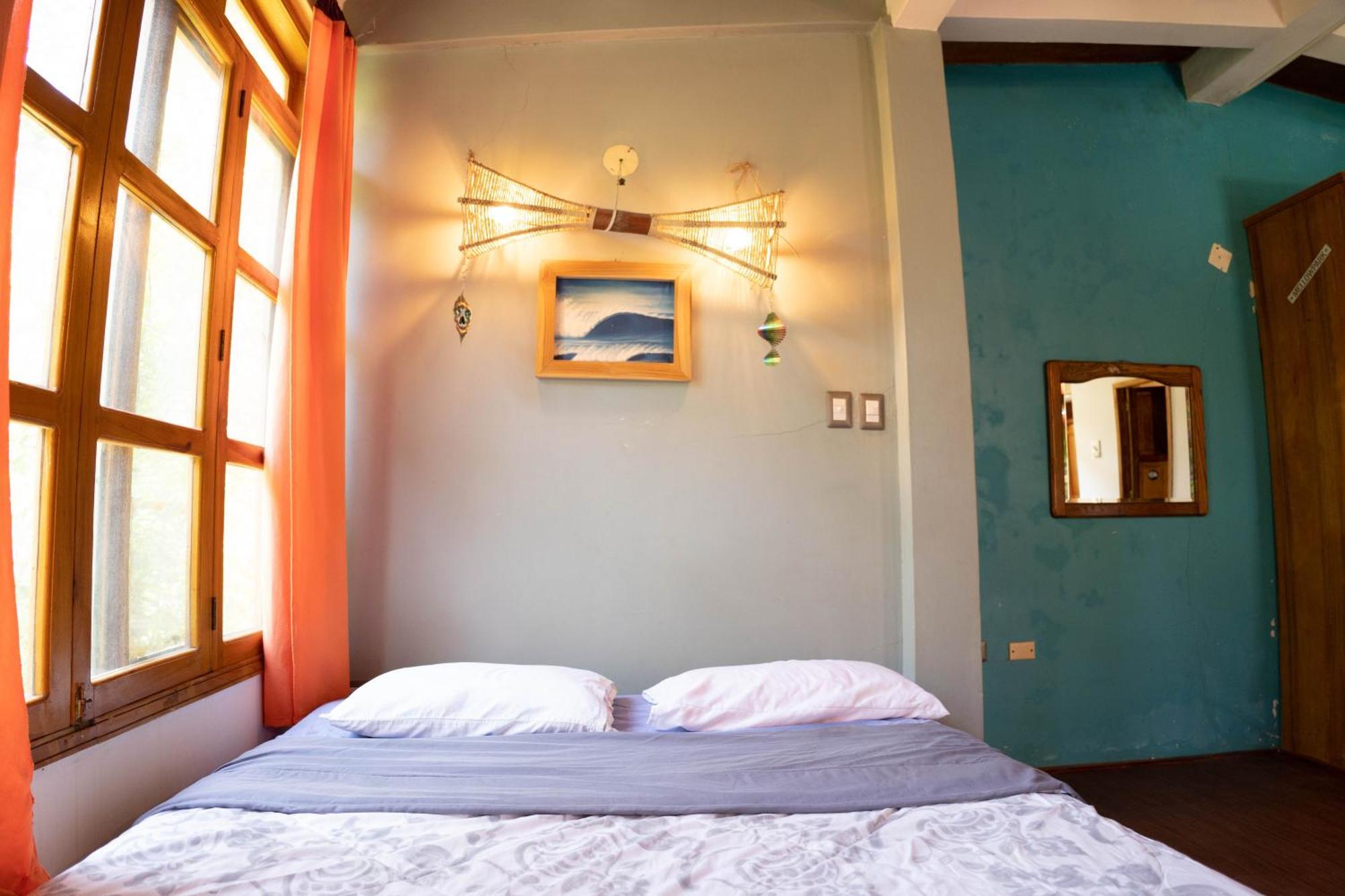 Bed And Breakfast Пуэрто-Лопес Экстерьер фото