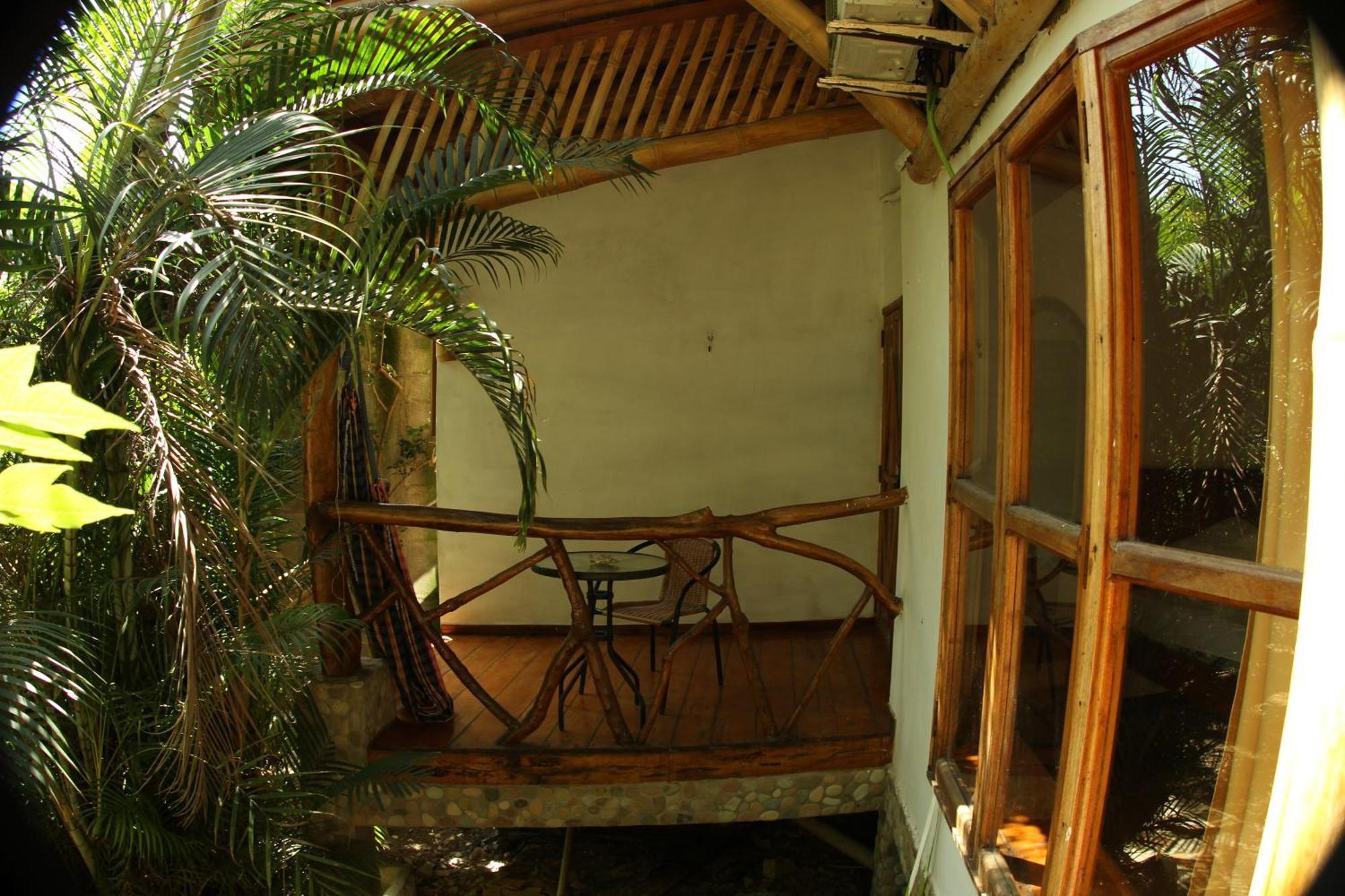 Bed And Breakfast Пуэрто-Лопес Экстерьер фото