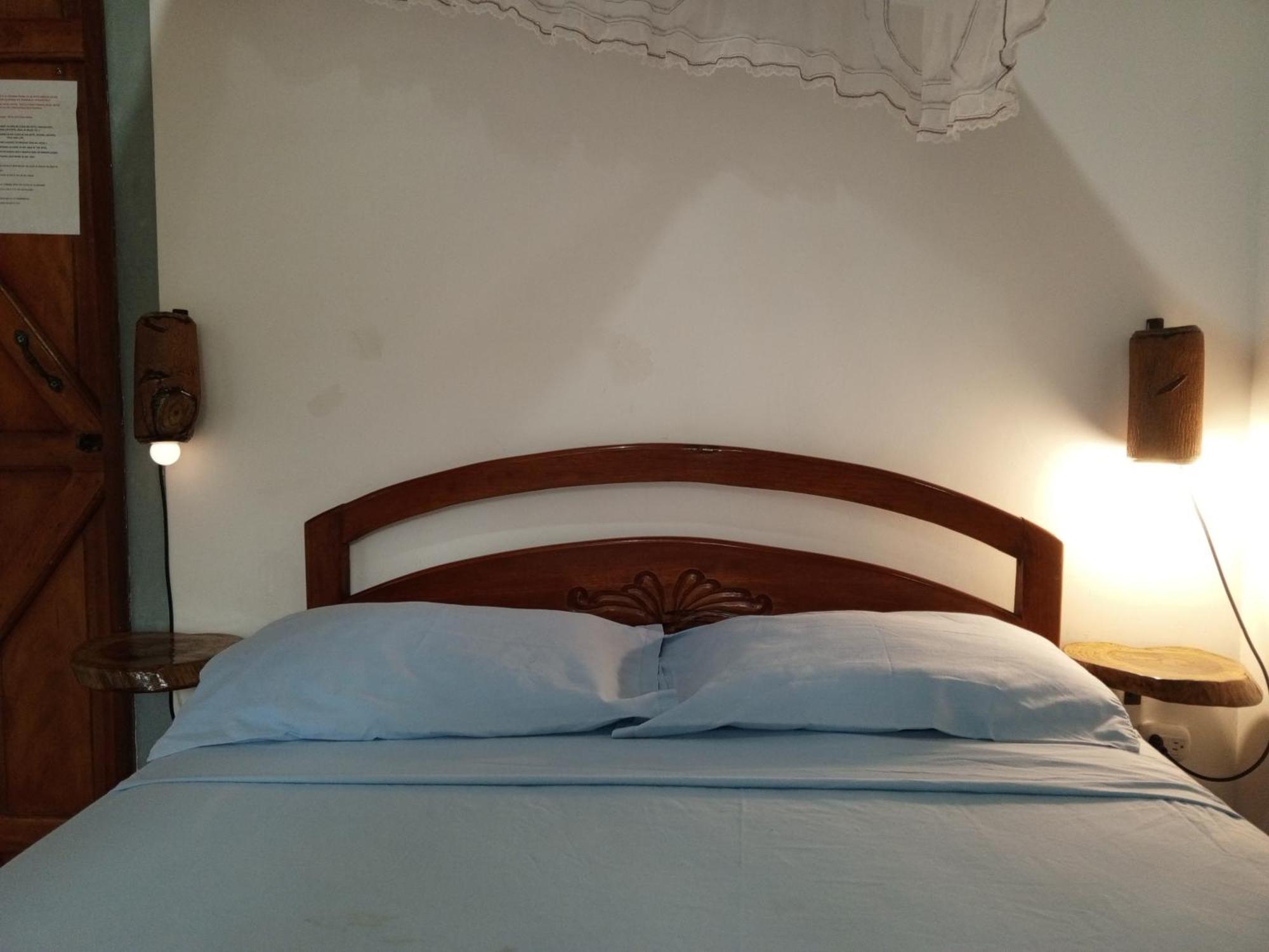 Bed And Breakfast Пуэрто-Лопес Экстерьер фото